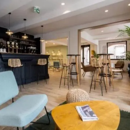 Hotel Du Beffroi Dunkerque 3*