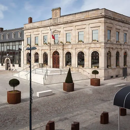Logis Du Beffroi Dunkerque 3*